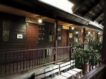 Innlhong Home Lampang Exterior photo